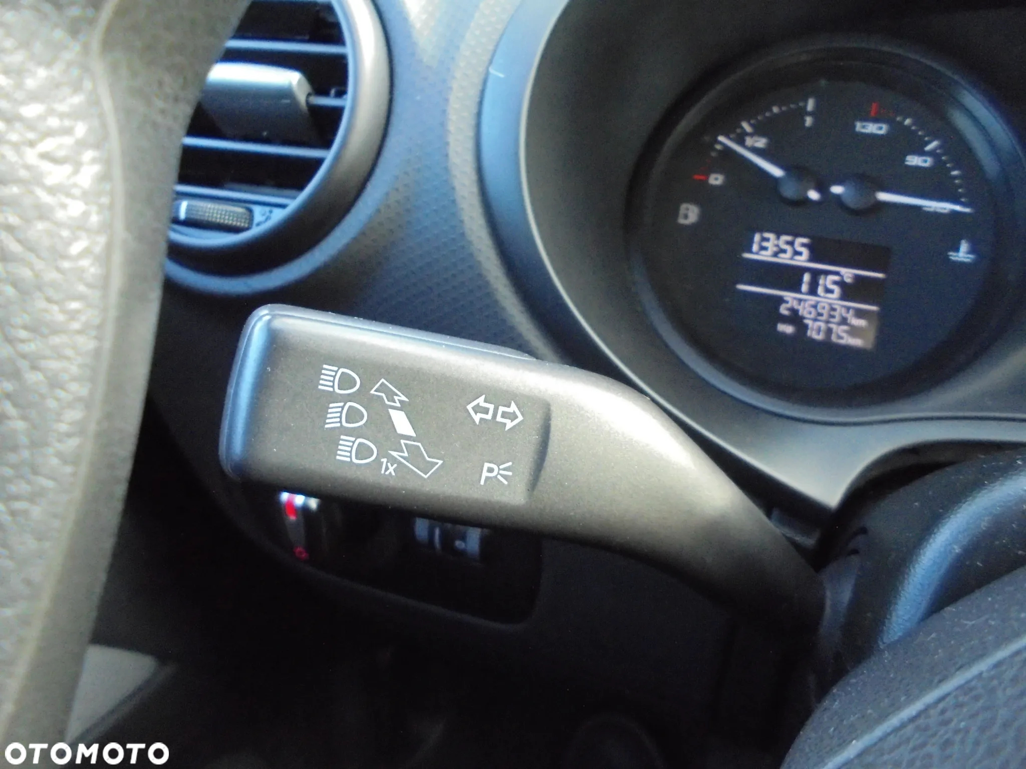 Seat Leon 1.6 TDI Style - 29
