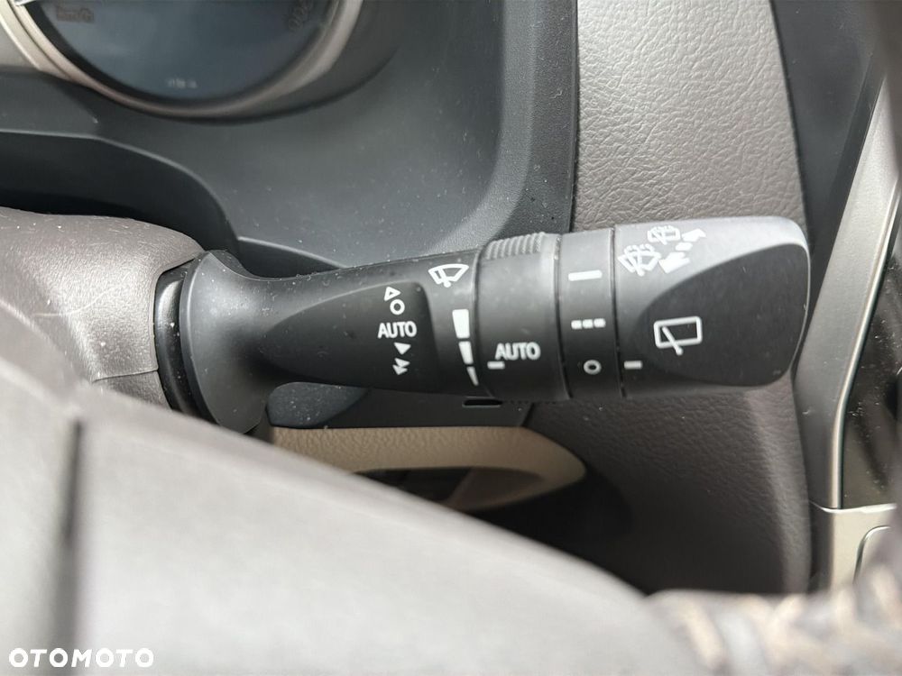 Toyota Land Cruiser - 15