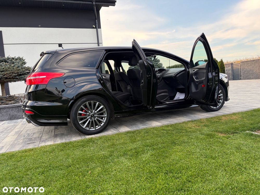 Ford Focus 1.5 EcoBoost ST-Line Black ASS - 24
