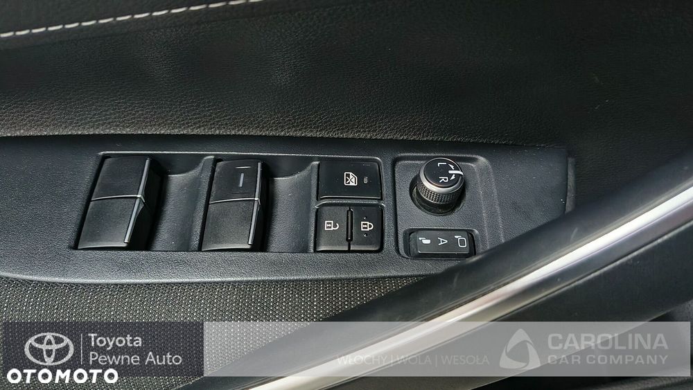 Toyota Corolla 1.8 Hybrid Comfort - 18