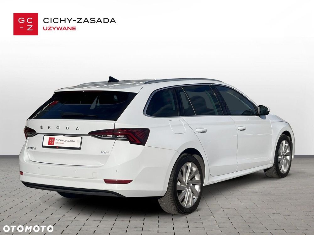 Skoda Octavia 2.0 TSI 4x4 Style DSG - 5