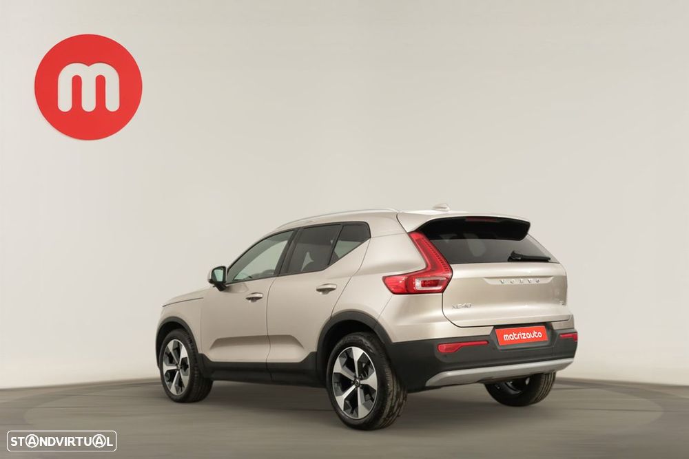 Volvo XC 40 1.5 T2 Plus Dark Auto - 3