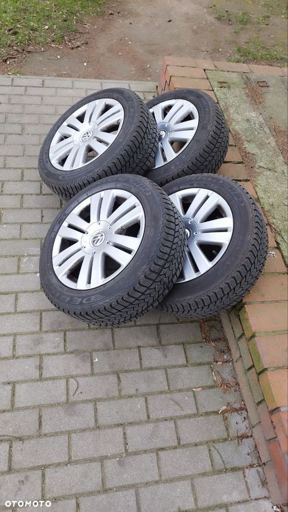 Volkswagen Passat 2.0 TDI DPF Highline - 27