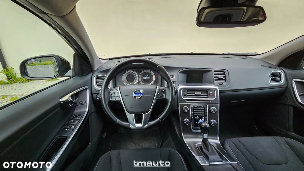 Volvo V60 T4 Kinetic - 17