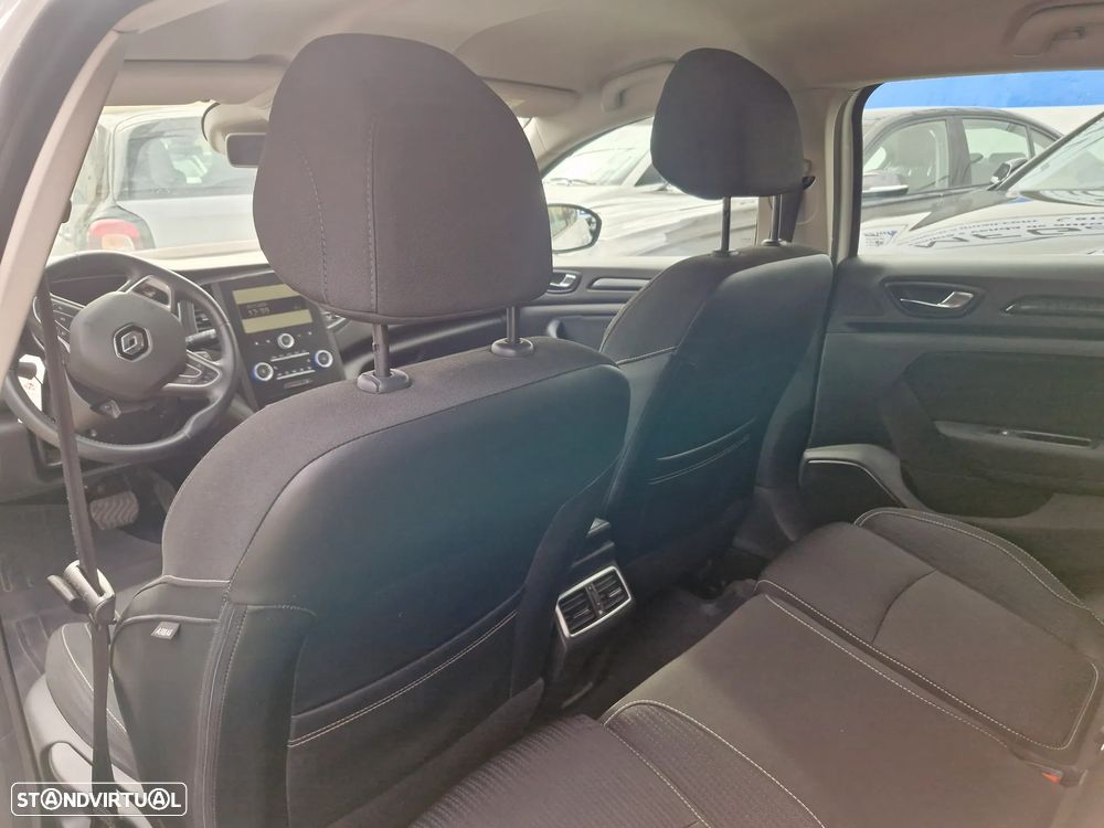 Renault Mégane ENERGY dCi 110 EDC LIMITED - 13