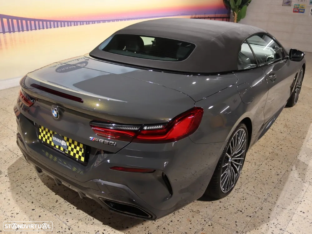 BMW M850i xDrive - 40