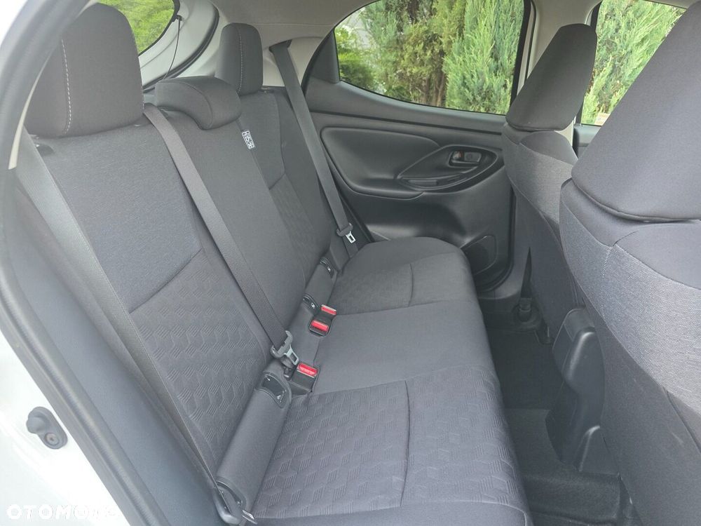 Toyota Yaris - 21