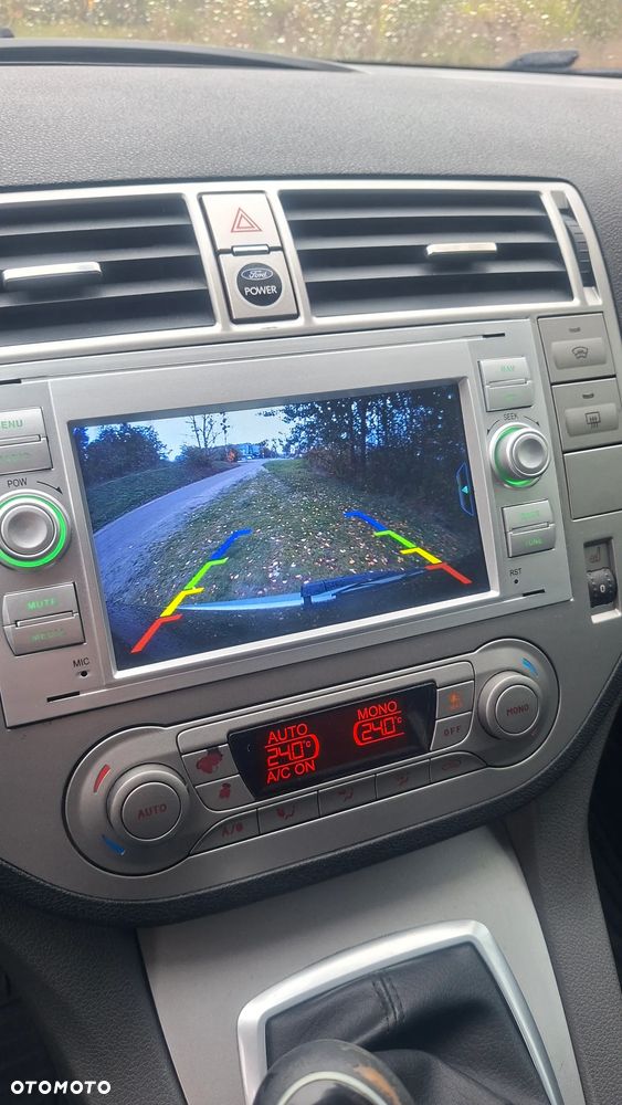 Ford Kuga - 14