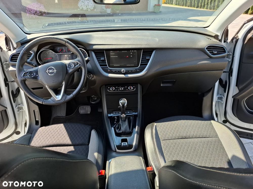 Opel Grandland X 1.2 Start/Stop Automatik Business INNOVATION - 21