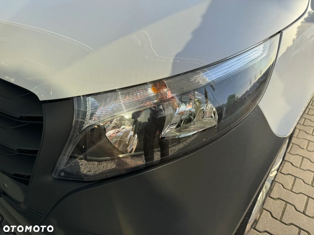 Mercedes-Benz Vito - 34