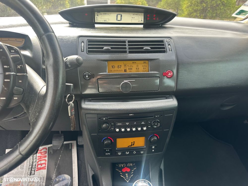 Citroën C4 1.6 HDi VTR Pack - 12