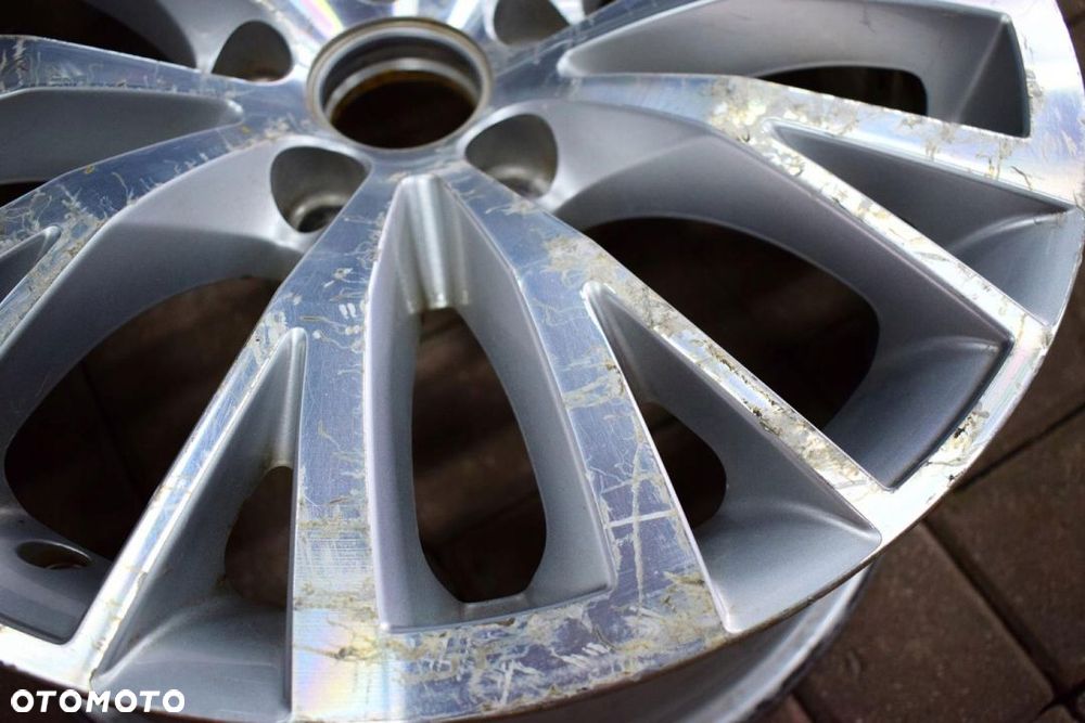 VW 17 Sharan 7N0 Oryginał - 2