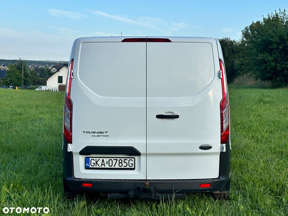Ford Transit Custom - 8