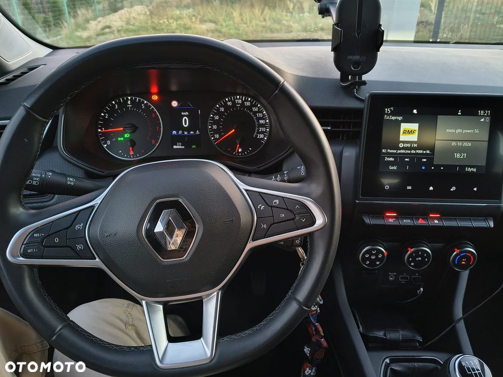 Renault Clio - 8