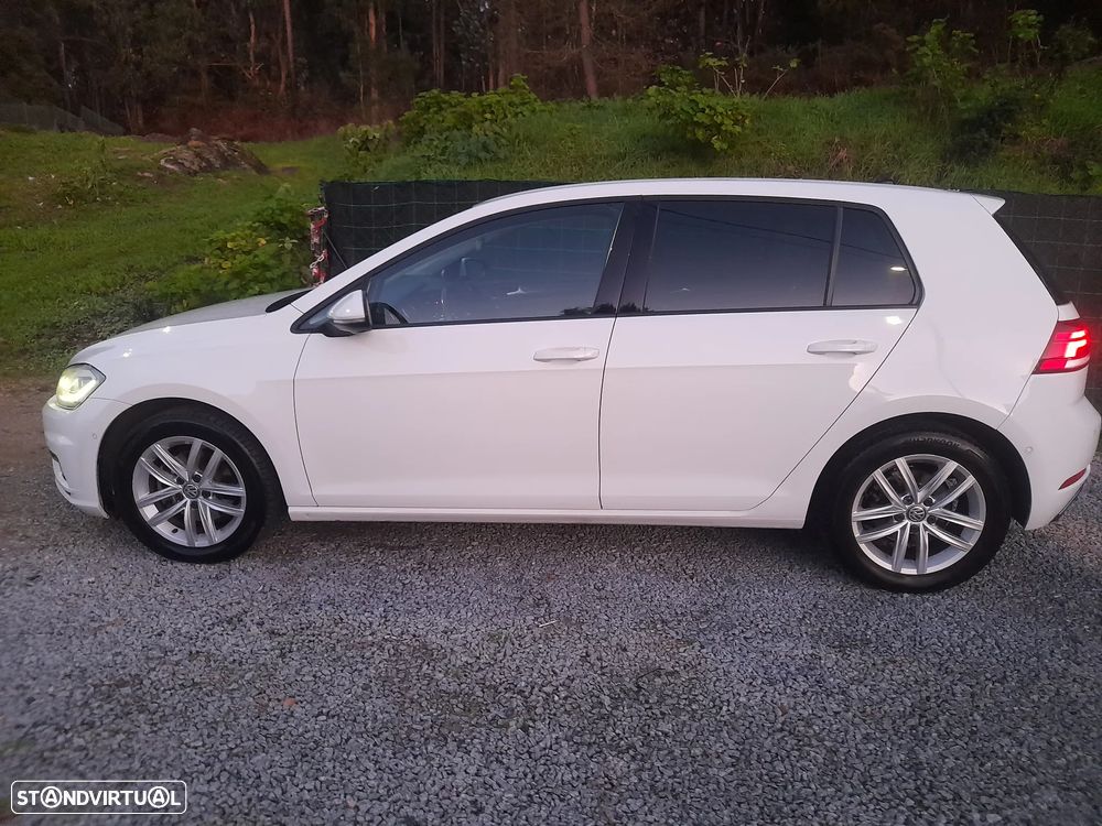VW Golf 1.6 TDI Highline - 5