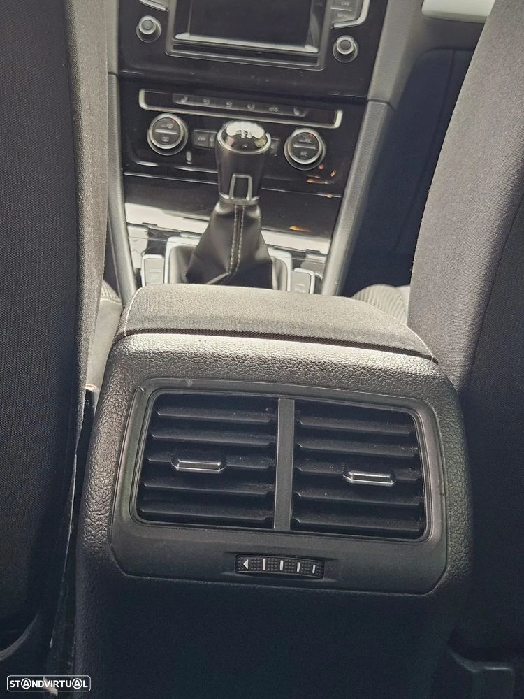 VW Golf 1.6 BlueTDI Cup - 25
