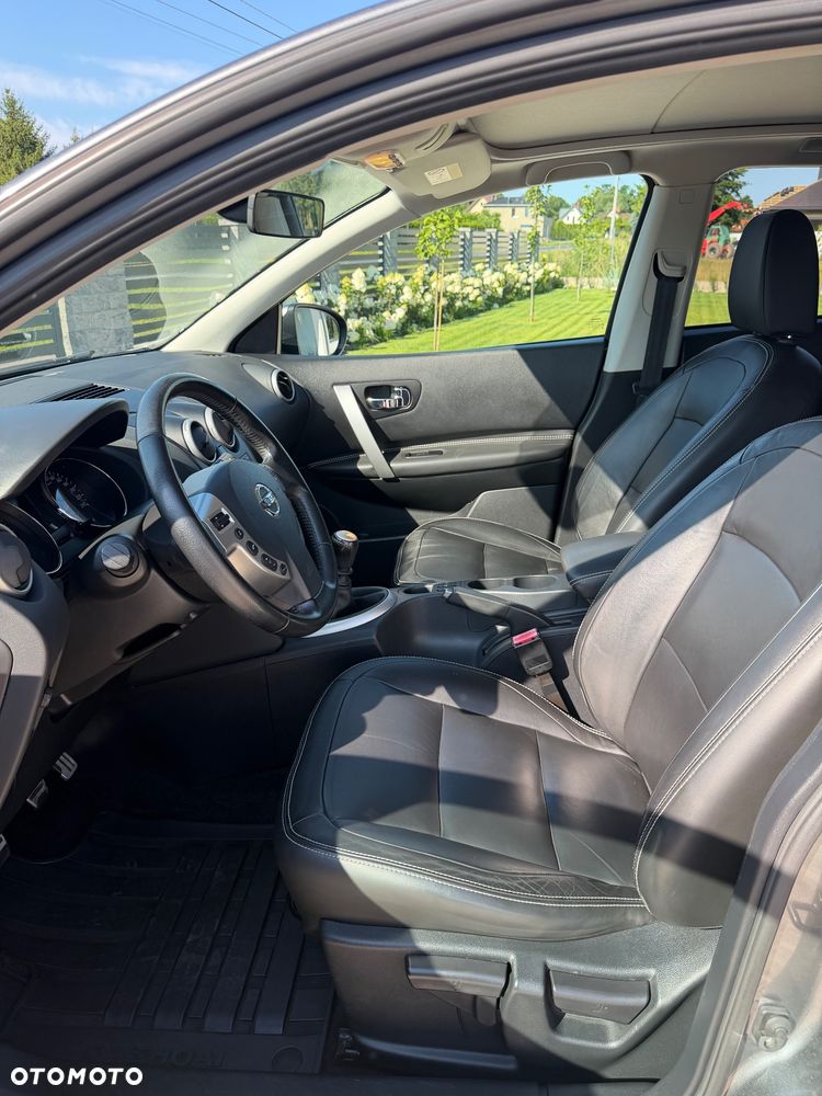 Nissan Qashqai 2.0 Tekna Premium - 25