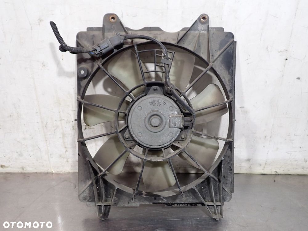 WENTYLATOR CHŁODNICY HONDA CIVIC 1.4 VIII FD3 - 1