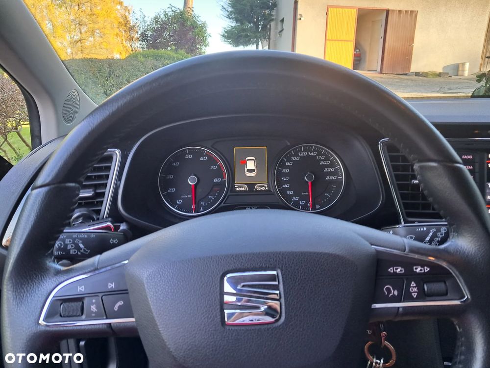 Seat Leon ver-1-2-tsi-full-led-s-s - 13