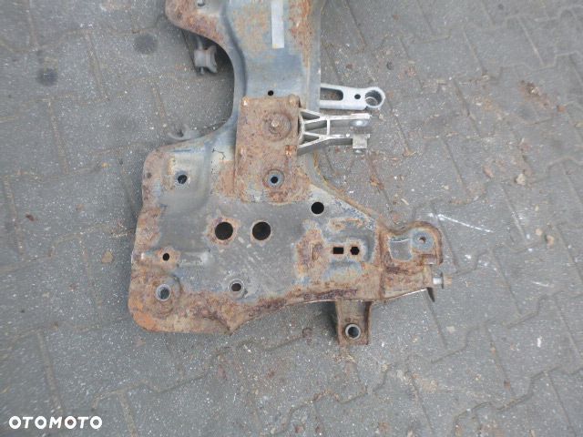SANKI PRZÓD PRZEDNIE OPEL CORSA D - 8