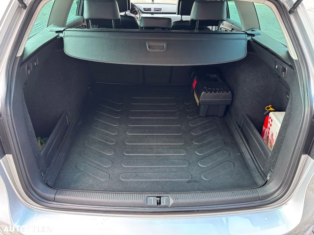 Volkswagen Passat 2.0 Blue TDI DSG SCR Highline - 16