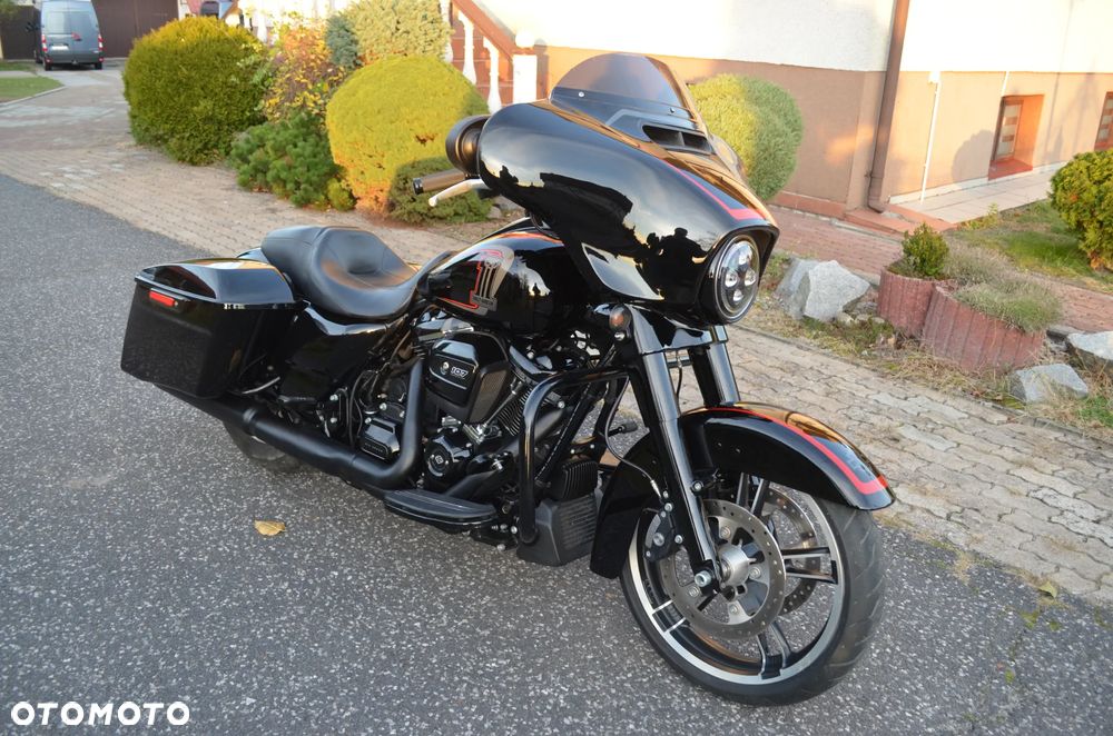 Harley-Davidson Touring Street Glide
