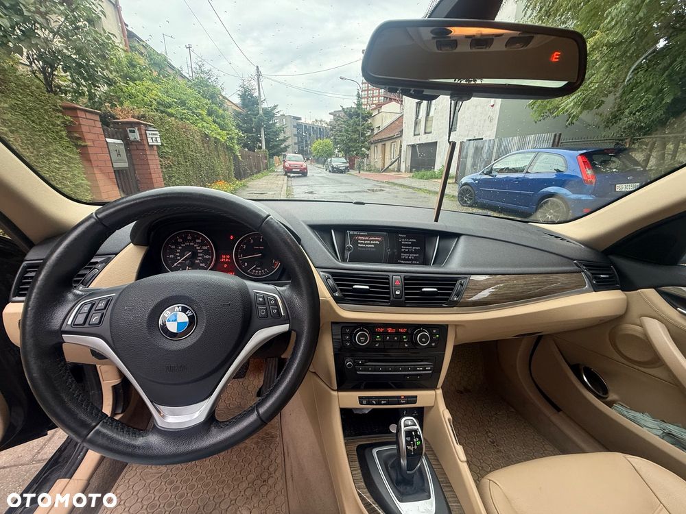 BMW X1 - 8