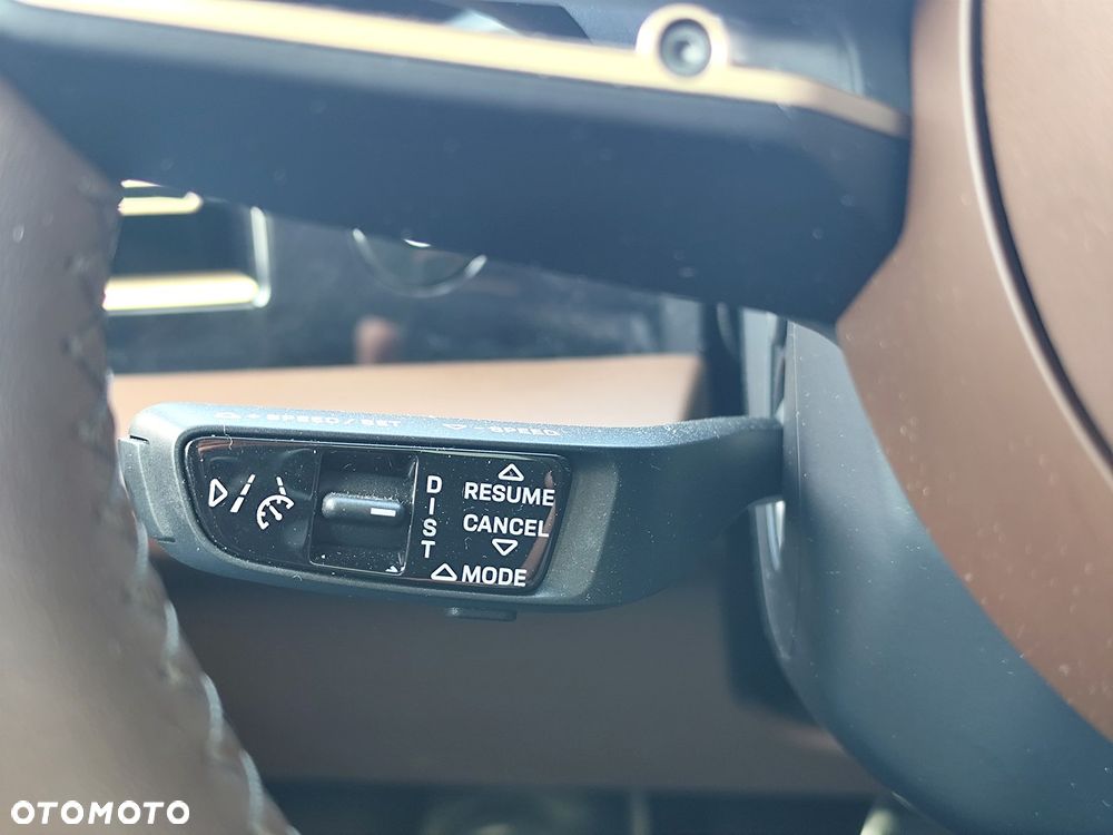 Porsche Taycan Turbo - 18