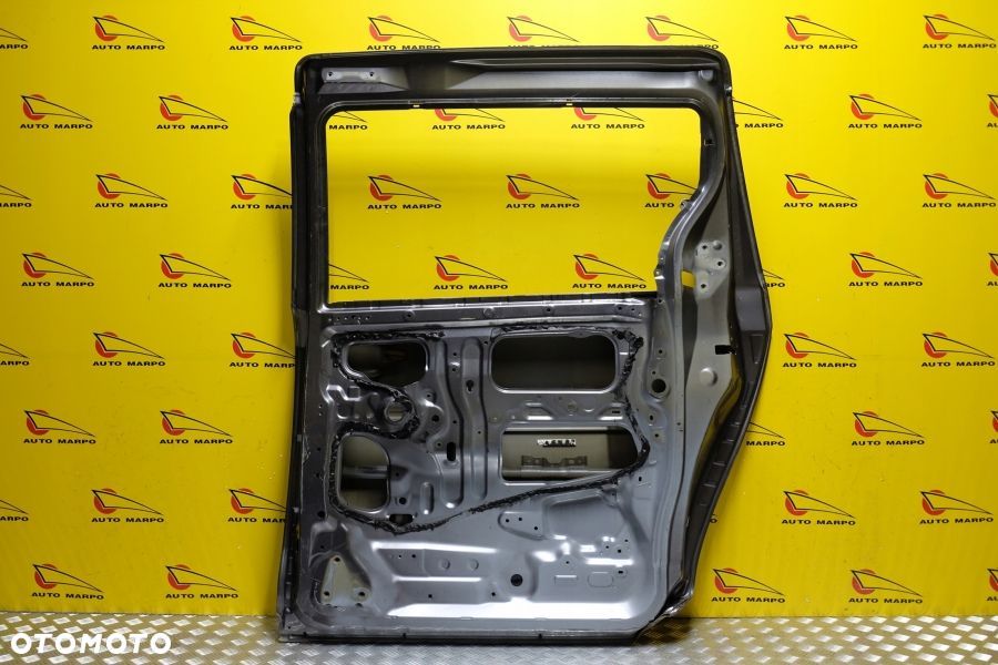 TOYOTA SIENNA 2011-2019 DRZWI TYŁ PRAWE TYLNE USA - 8