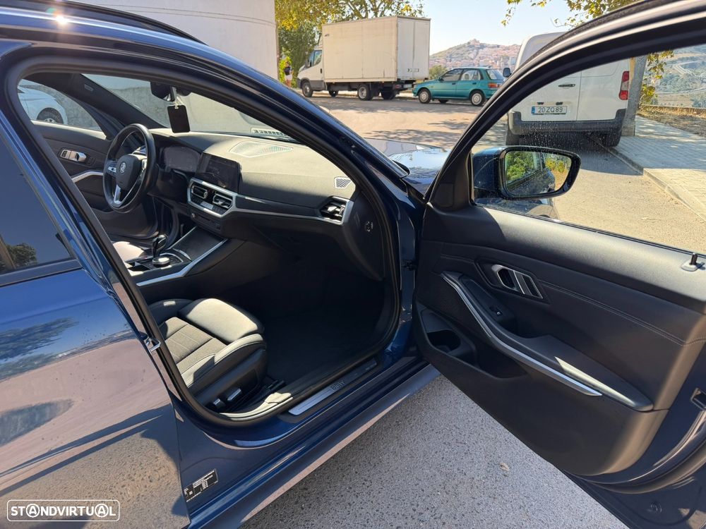 BMW 330 e Aut. Sport Line - 9
