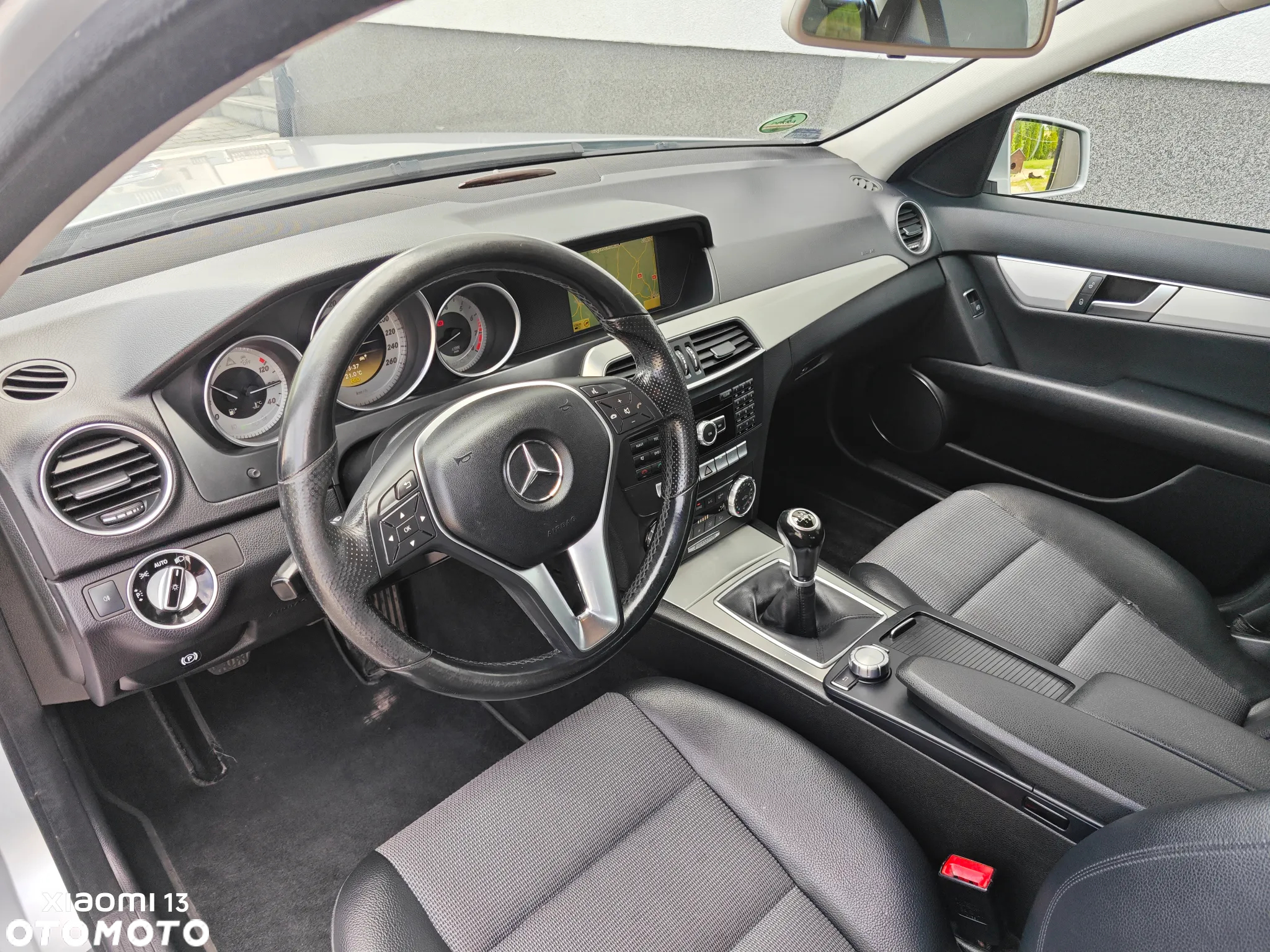 Mercedes-Benz Klasa C 180 T BlueEFFICIENCY Avantgarde - 13