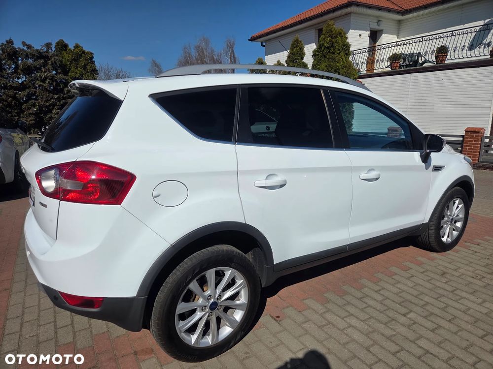Ford Kuga 2.0 TDCi 4x4 Titanium - 5