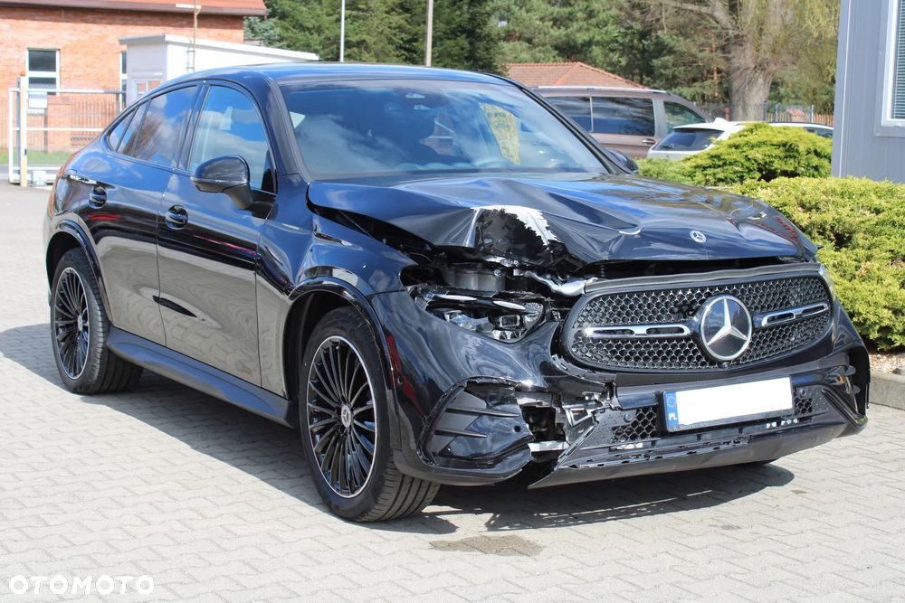 Mercedes-Benz GLC 200 mHEV 4-Matic AMG Line - 2