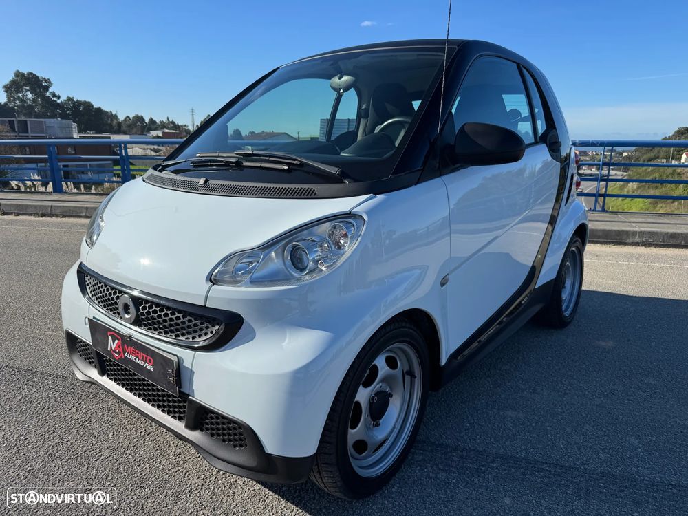 Smart ForTwo Coupé 1.0 Pure 61 - 1