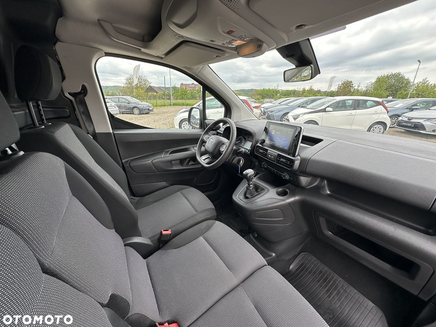 Toyota PROACE CITY - 12