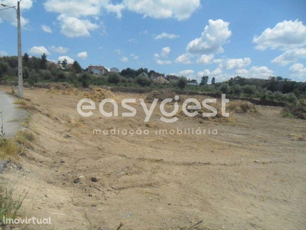 Terreno misto com viabilidade de construção em Peraboa, Covilhã - Grande imagem: 3/7