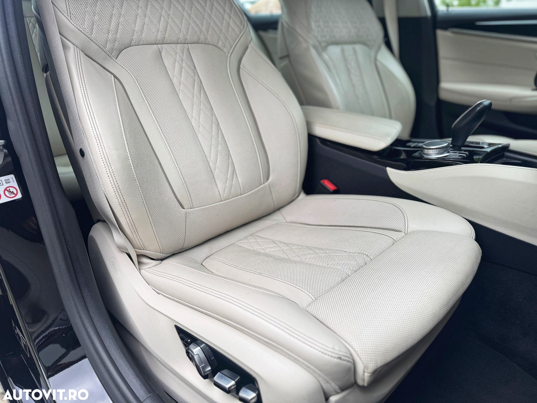 BMW Seria 5 520d xDrive AT MHEV - 4