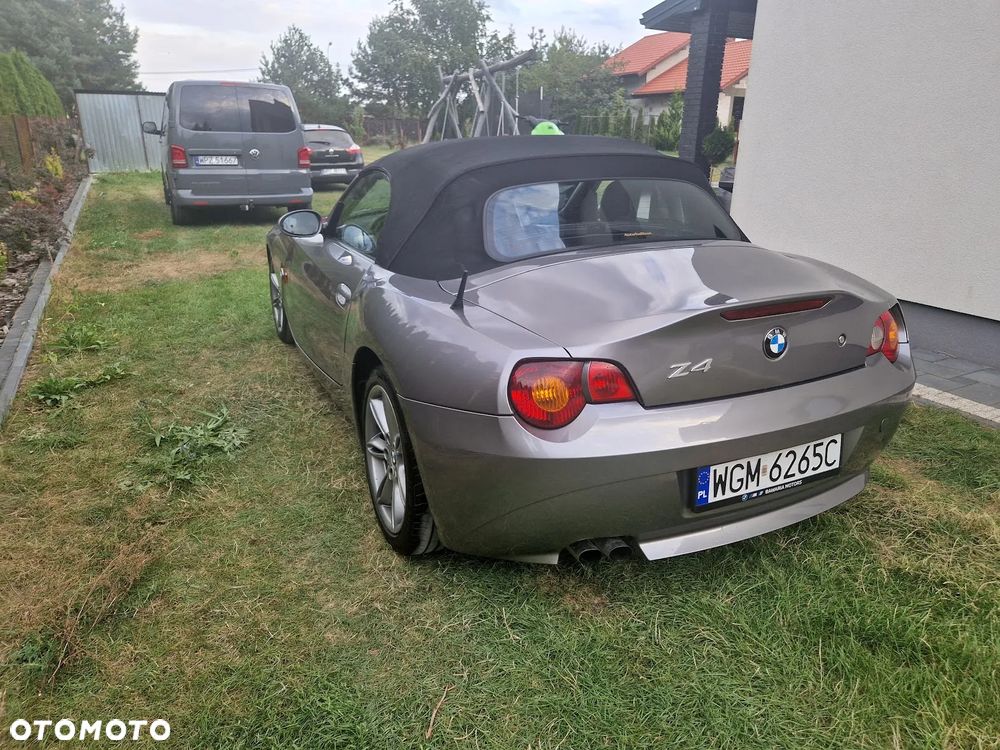BMW Z4 2.2i - 6
