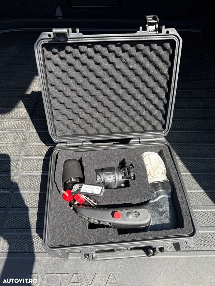 Skoda Octavia 2.0 TDI DSG 4X4 Scout - 11