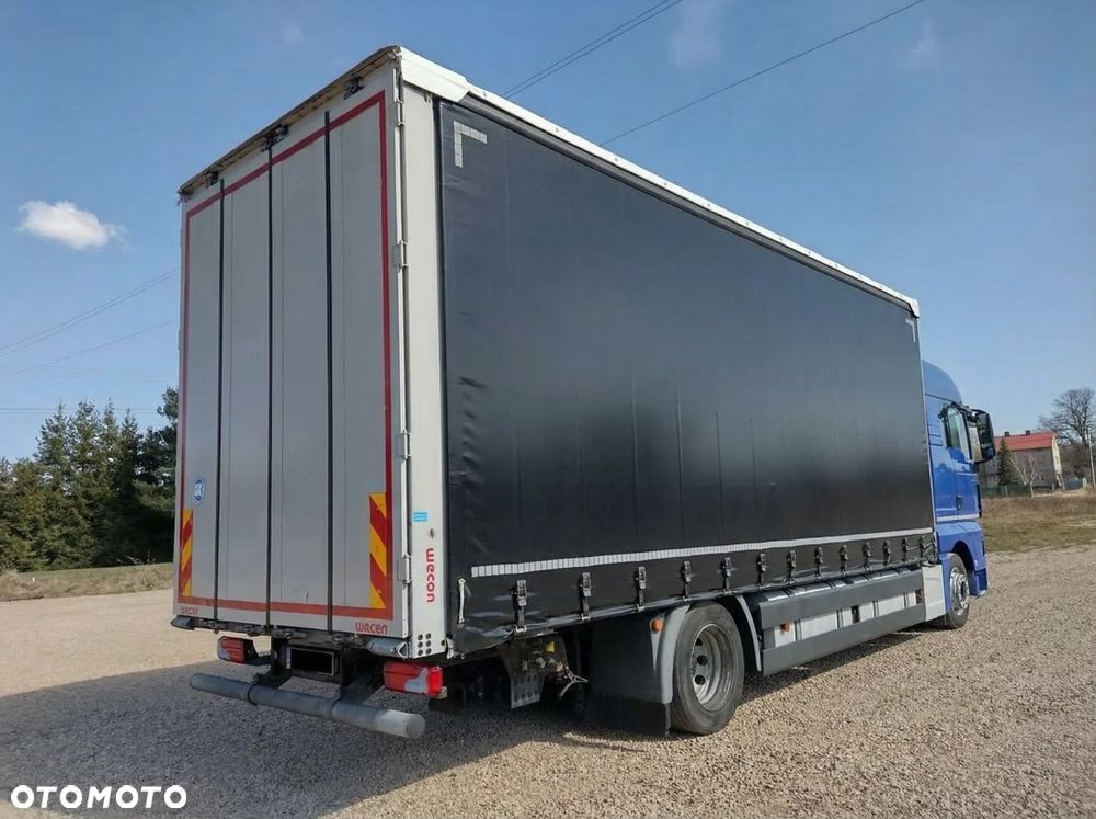 MAN TGX 18.360 Firana 19 Palet Suwany Dach Manual Cały Na Poduszkach - 6