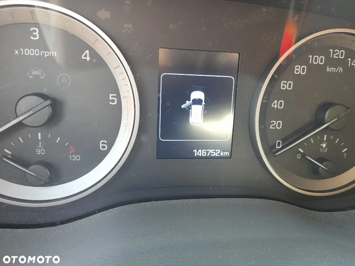 Hyundai Tucson 1.7 CRDI BlueDrive Comfort 2WD - 9