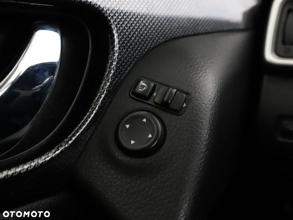 Nissan X-Trail 1.6 DCi N-Connecta - 33