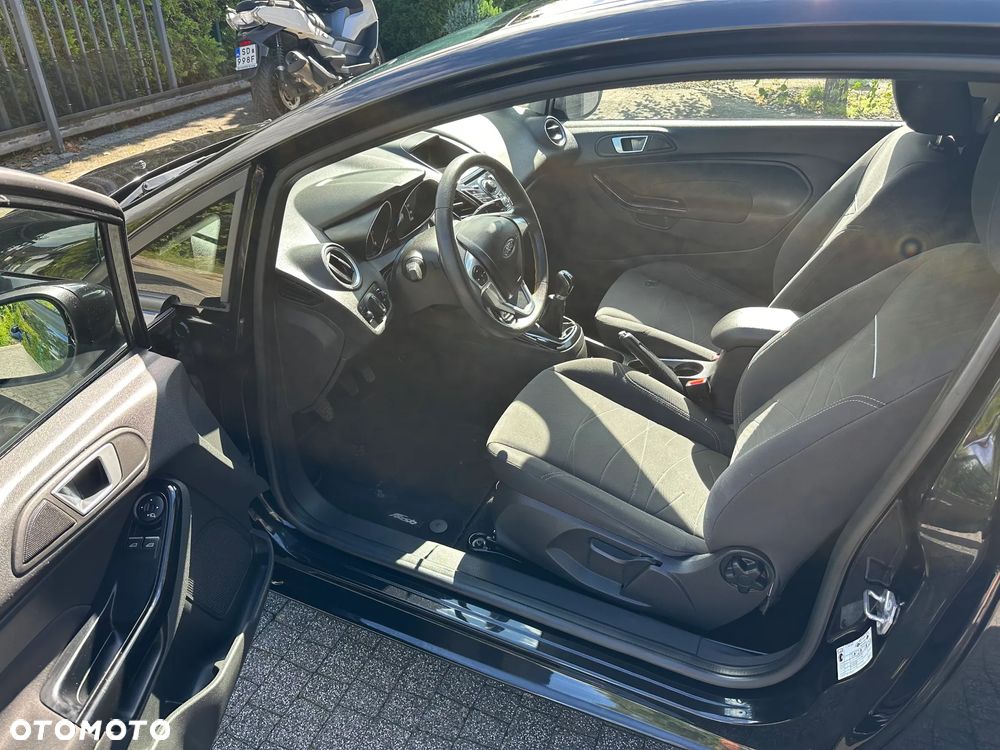 Ford Fiesta - 8