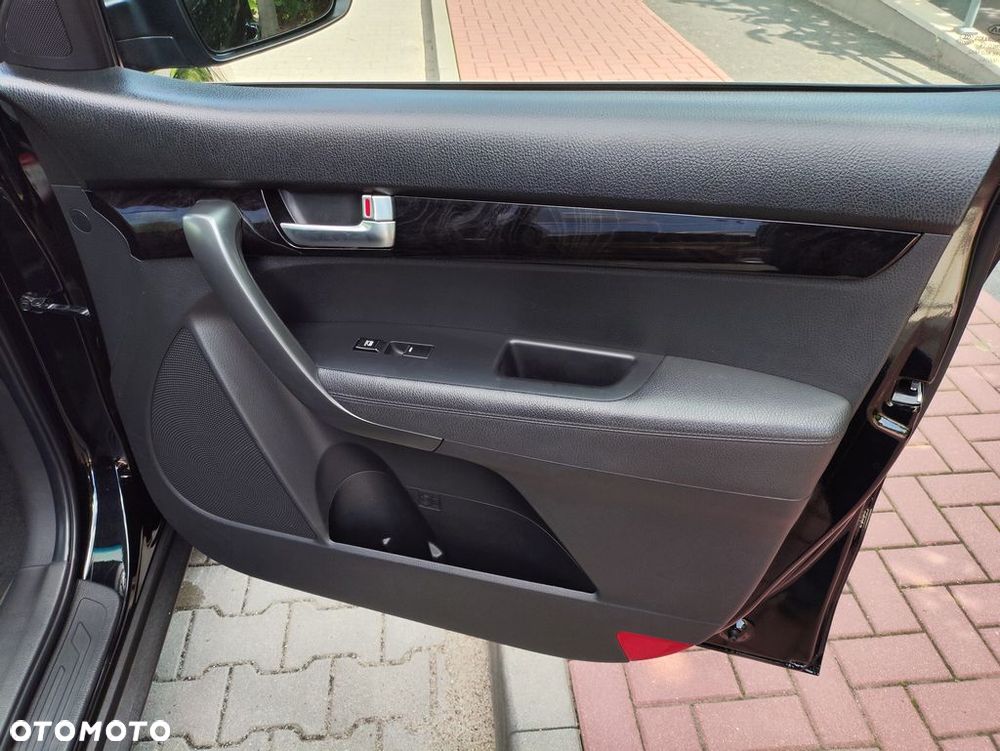 Kia Sorento - 14