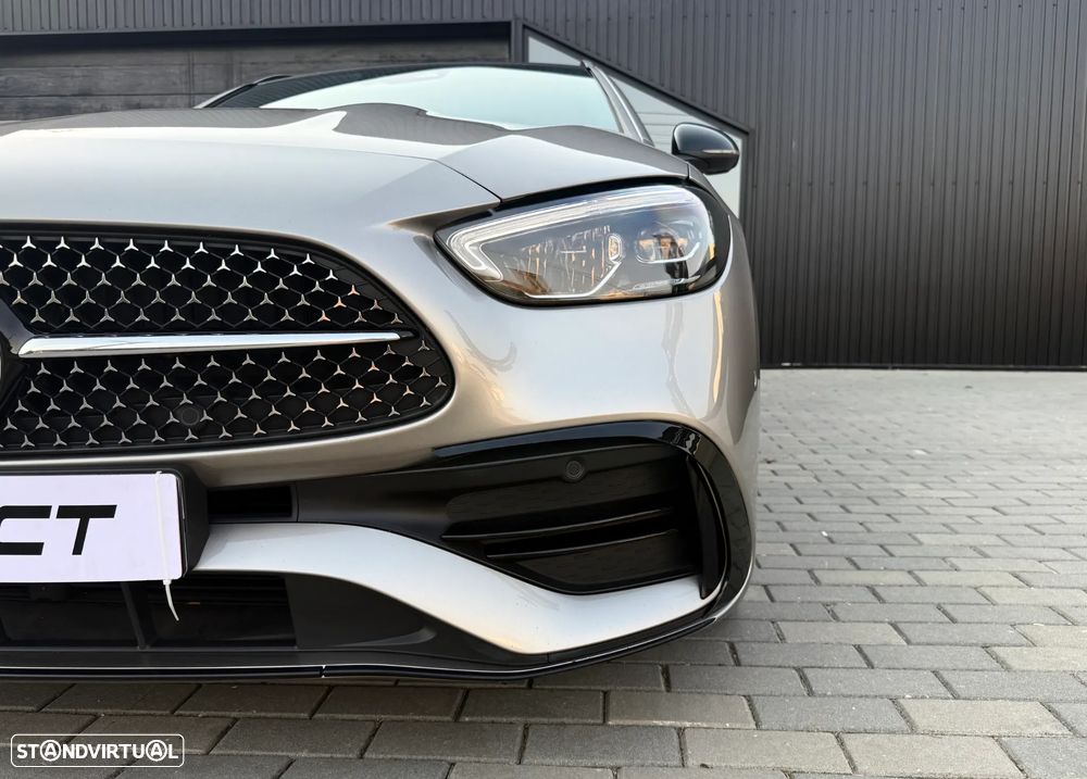 Mercedes-Benz C 300 e AMG Line - 20