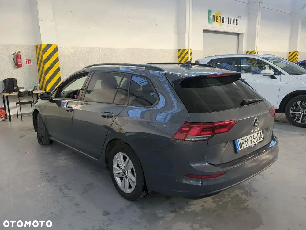 Volkswagen Golf VIII 2.0 TDI Life DSG - 3