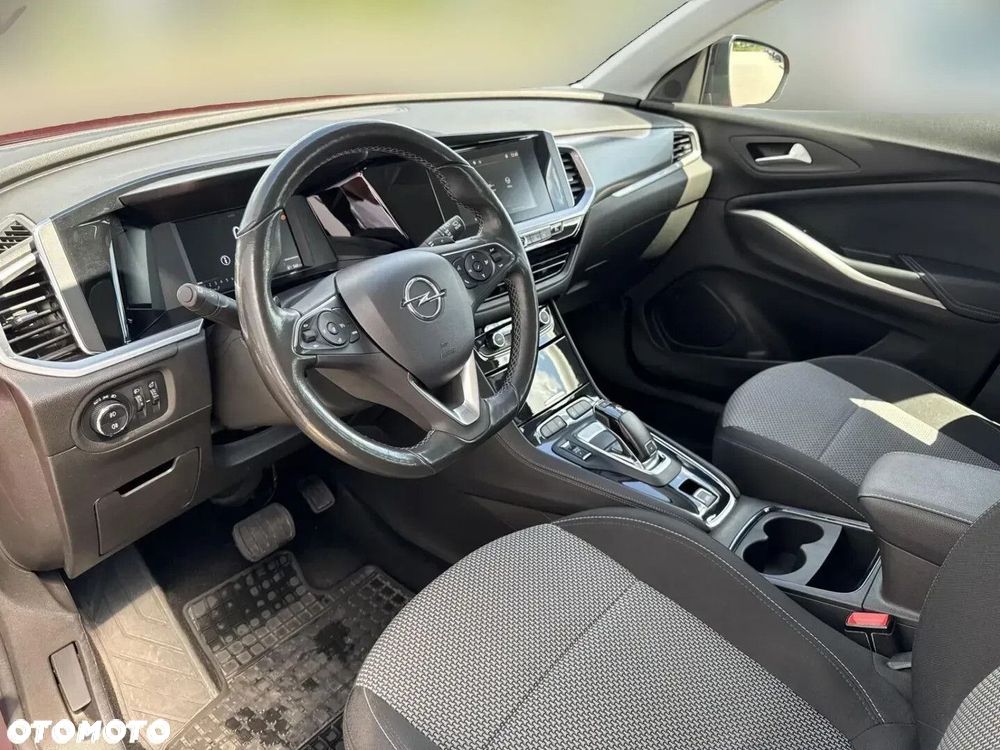 Opel Grandland 1.2 T Business Edition S&S - 9