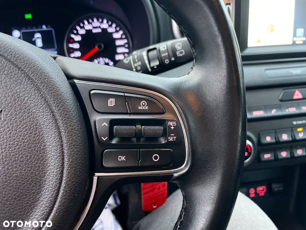 Kia Sportage 1.7 CRDI Business Line L 2WD - 23