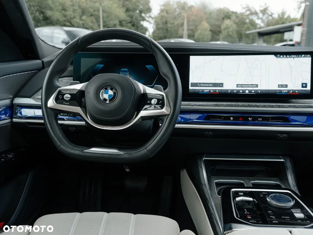 BMW Seria 7 740d xDrive - 8