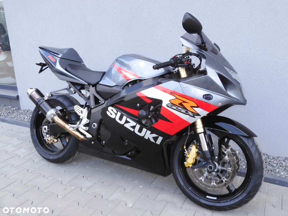 Suzuki GSX-R - 2